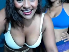Big Tits Latina Webcam Girl Shows Off Her Nipples